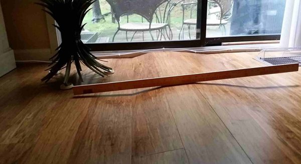 Nguyên Nhân Và Cách Phòng Tránh Các Tác Nhân Gây Hư Hỏng Sàn Nhựa