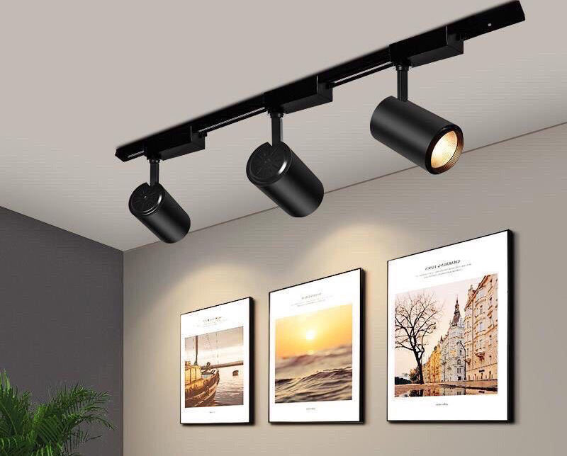 ứng Dụng đèn Rọi Ray Cho Trần Thạch Cao Phẳng